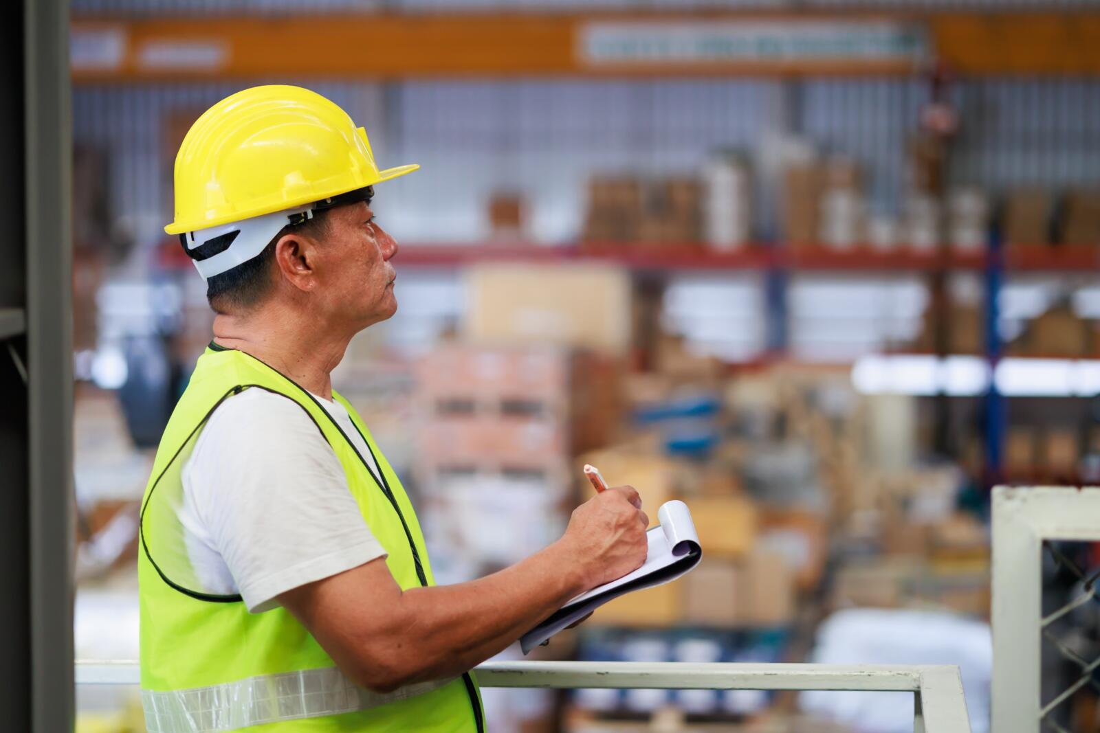 Middle,Age,Old,Elder,Man,Worker.,Portrait,Asian,Male,Warehouse